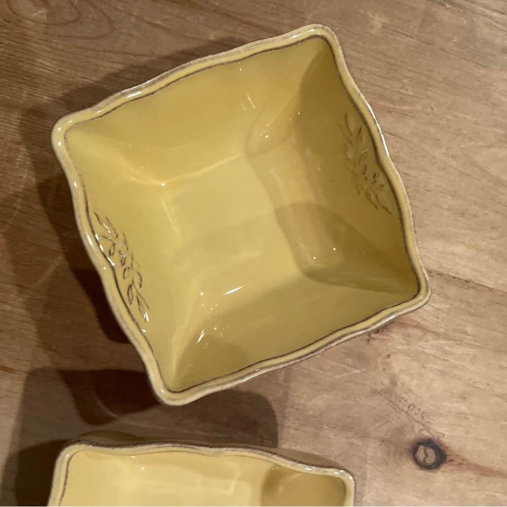 Sur La Table Set of 2 mustard gold stoneware tuscan serving bowls - Picture 5 of 6